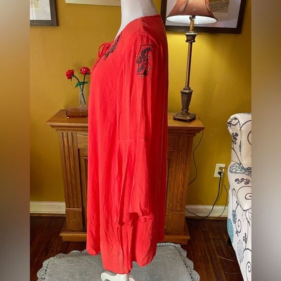 Kings Road lined rayon orange midi dress with embroidered detail. Size L. - Picture 7 of 13